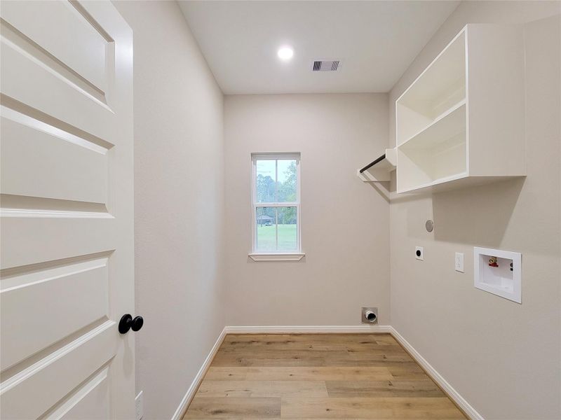 Spacious, unfurnished interior of a new home in , Cleveland (Image 32). Spacious, unfurnished interior of a new home in , Cleveland (Image 32).
