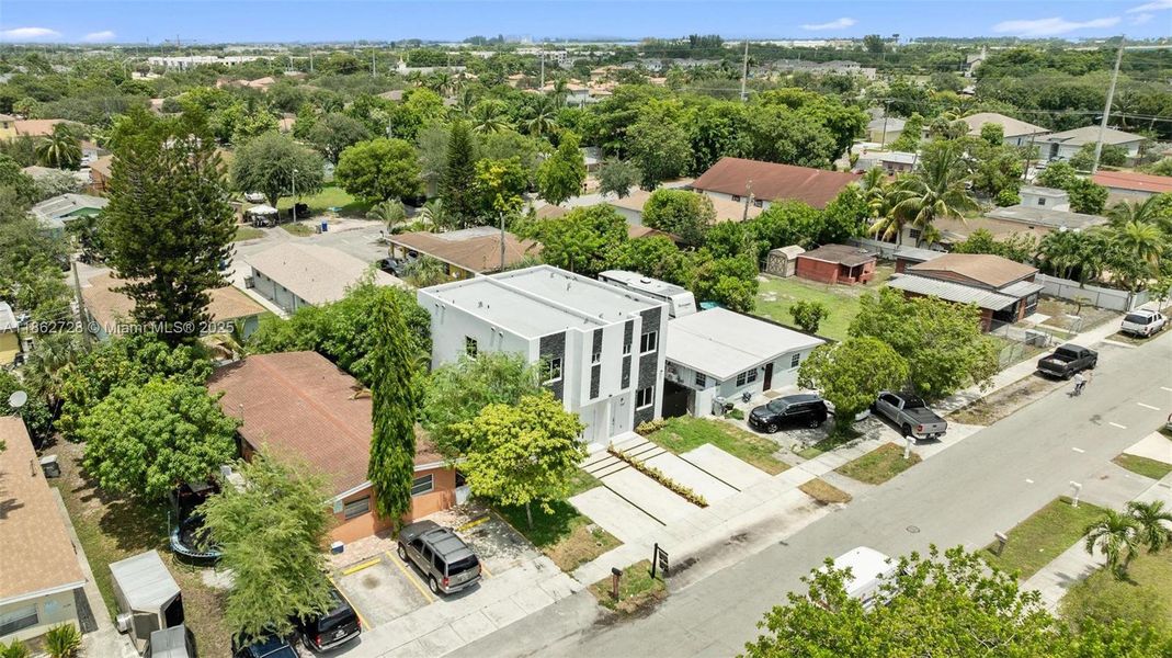 Front exterior of a new home in , Pompano Beach, FL, highlighting curb appeal (Image 14).