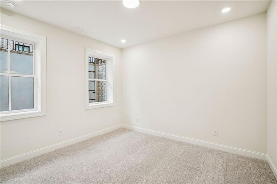 Spacious, unfurnished interior of a new home in Byers Park, Alpharetta (Image 19). Spacious, unfurnished interior of a new home in Byers Park, Alpharetta (Image 19).