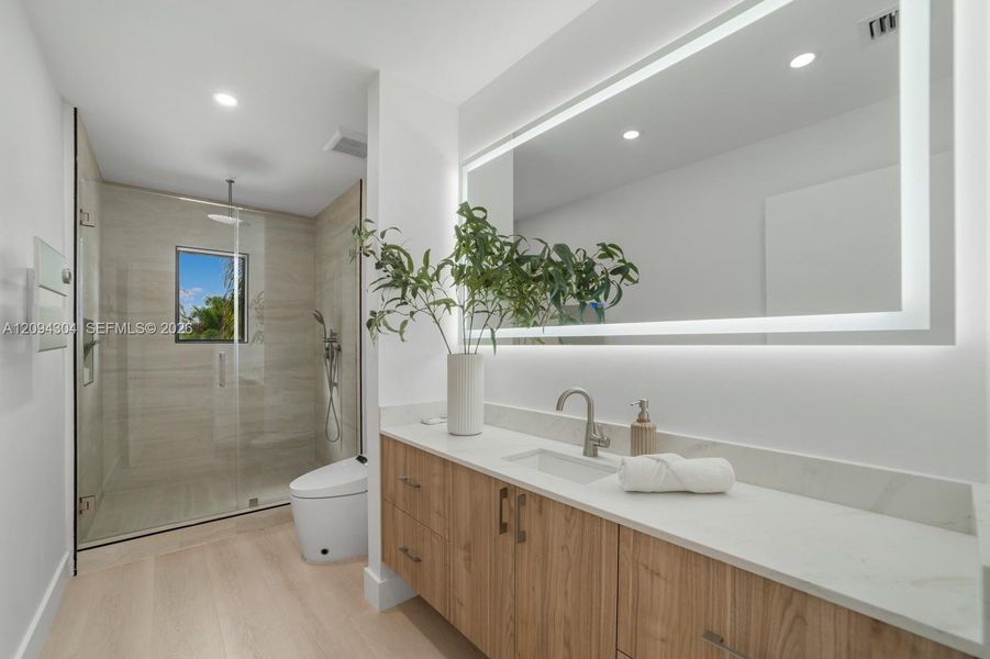 Furnished interior view inside a new home in , Hollywood (Image 14).