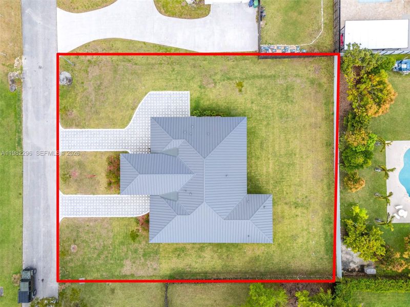 Image 37 of a home in . Image 37 of a home in .