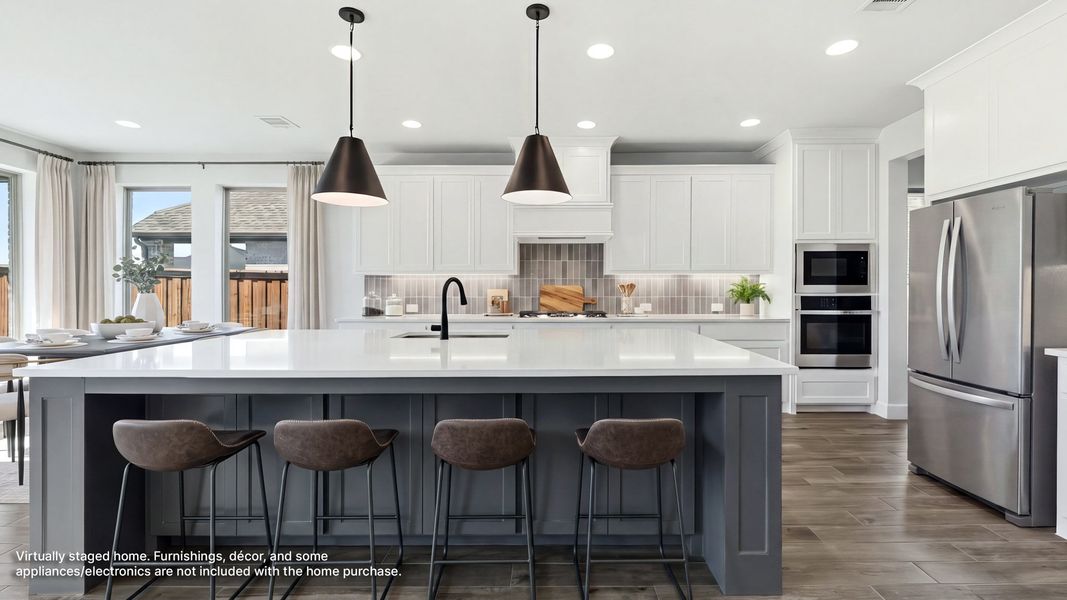 Furnished interior view inside a new home in Myrtle Creek, Waxahachie (Image 4).