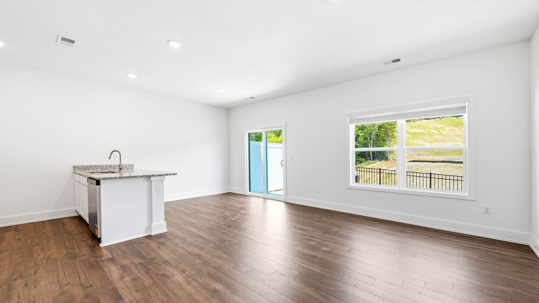 Spacious, unfurnished interior of a new home in Cherokee Crossing, Kodak (Image 10). Spacious, unfurnished interior of a new home in Cherokee Crossing, Kodak (Image 10).