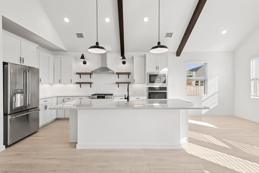 Gorgeous island kitchen (*Photo not of actual home and used for illustration purposes only.) Gorgeous island kitchen (*Photo not of actual home and used for illustration purposes only.)