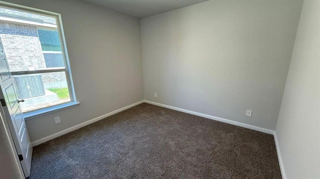Spacious, unfurnished interior of a new home in Saratoga, Granbury (Image 13). Spacious, unfurnished interior of a new home in Saratoga, Granbury (Image 13).