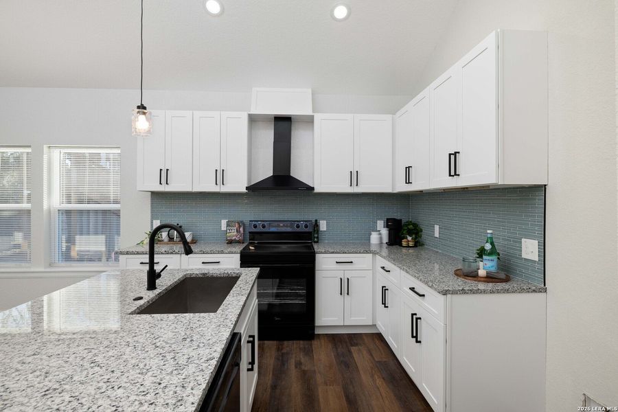Furnished interior view inside a new home in , Canyon Lake (Image 11).