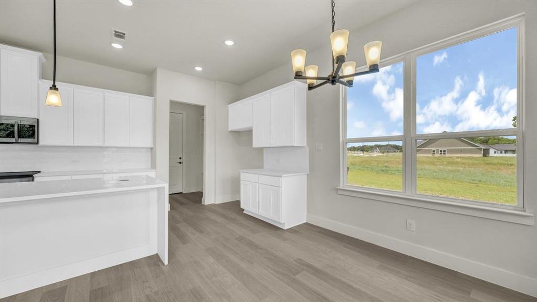 Furnished interior view inside a new home in Freeman Ranch, Weatherford (Image 15).
