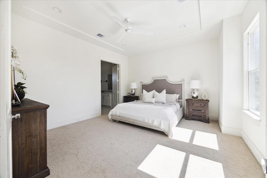 Furnished interior view inside a new home in , Houston (Image 8).