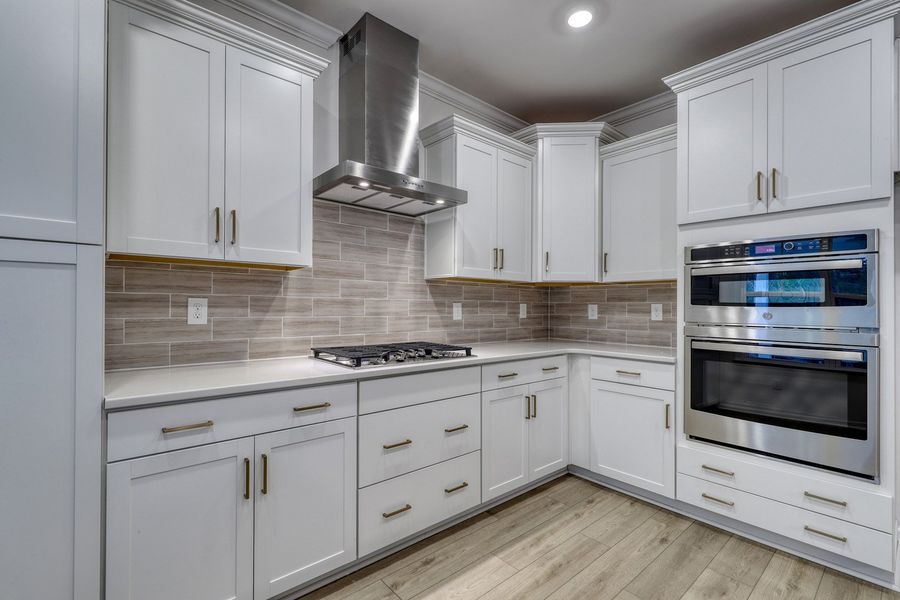 Furnished interior view inside a new home in Arcadia, Myrtle Beach (Image 9).