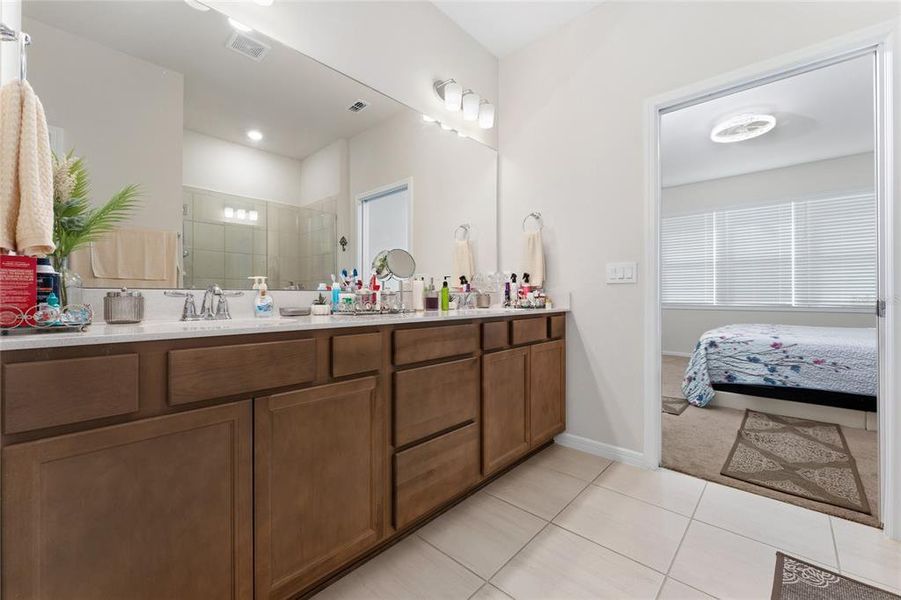 Furnished interior view inside a new home in , Kissimmee (Image 16).