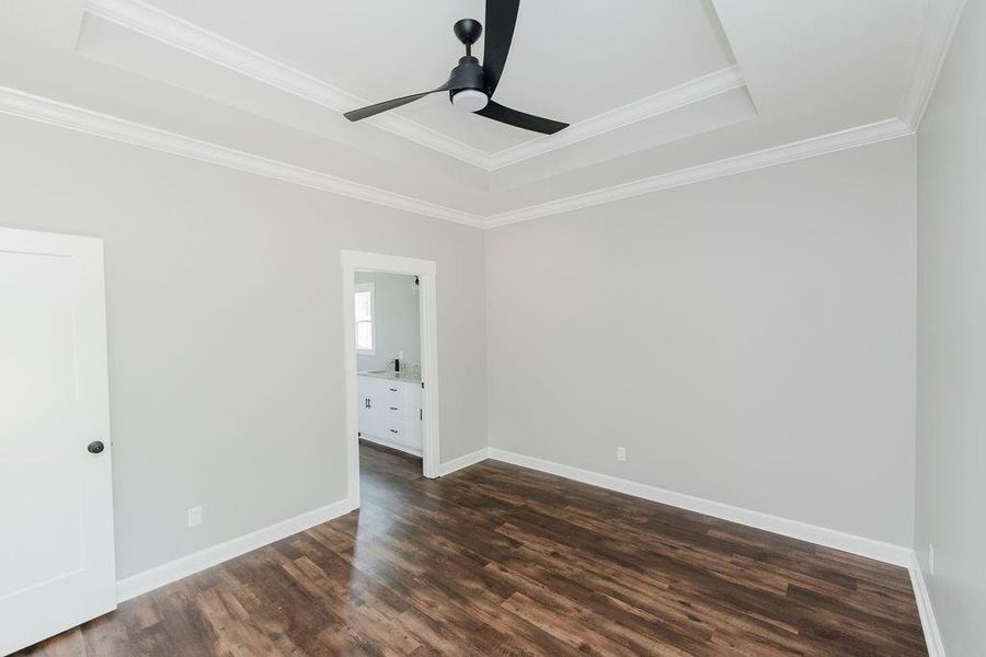 Spacious, unfurnished interior of a new home in , Sylvester (Image 10).