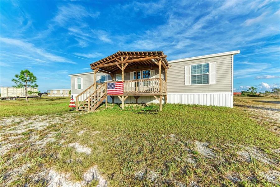 Exterior details and patio area of a home in , Punta Gorda (Image 21).