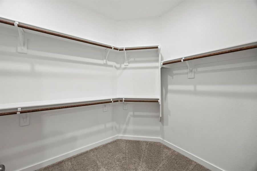 Spacious, unfurnished interior of a new home in Ambergrove, Royse City (Image 15). Spacious, unfurnished interior of a new home in Ambergrove, Royse City (Image 15).