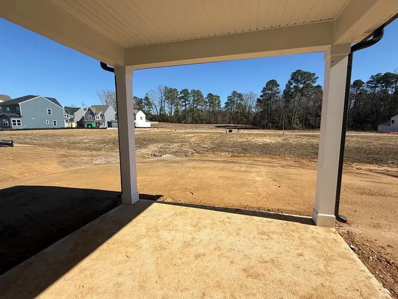 Exterior - Graceful lines and classic charm never fade.