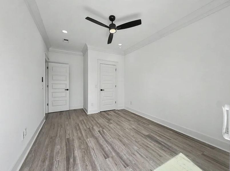Spacious, unfurnished interior of a new home in , North Charleston (Image 24).