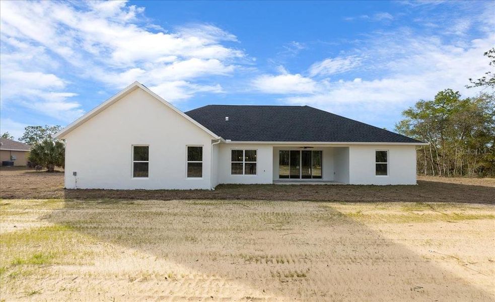 Exterior details and patio area of a home in , Ocala (Image 31).
