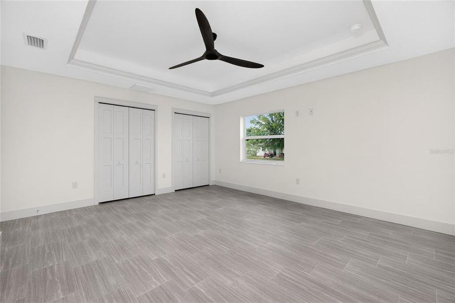 Spacious, unfurnished interior of a new home in , Punta Gorda (Image 45).