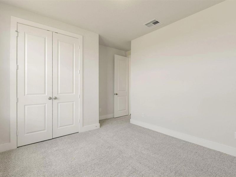 Spacious, unfurnished interior of a new home in Lago Mar, Texas City (Image 27). Spacious, unfurnished interior of a new home in Lago Mar, Texas City (Image 27).