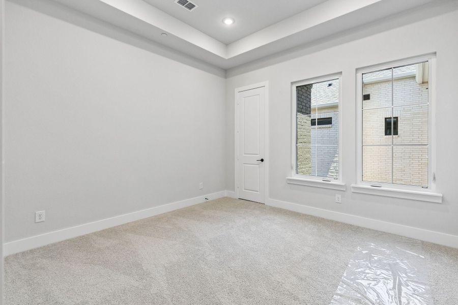Spacious, unfurnished interior of a new home in Newman Village Townhomes, Frisco (Image 25).