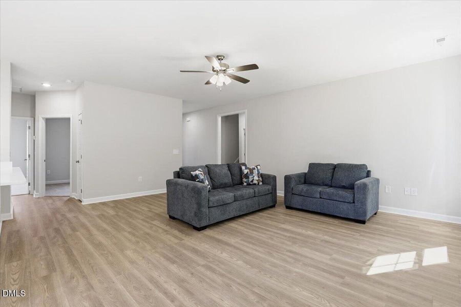20-400 Creeks Edge Dr-20