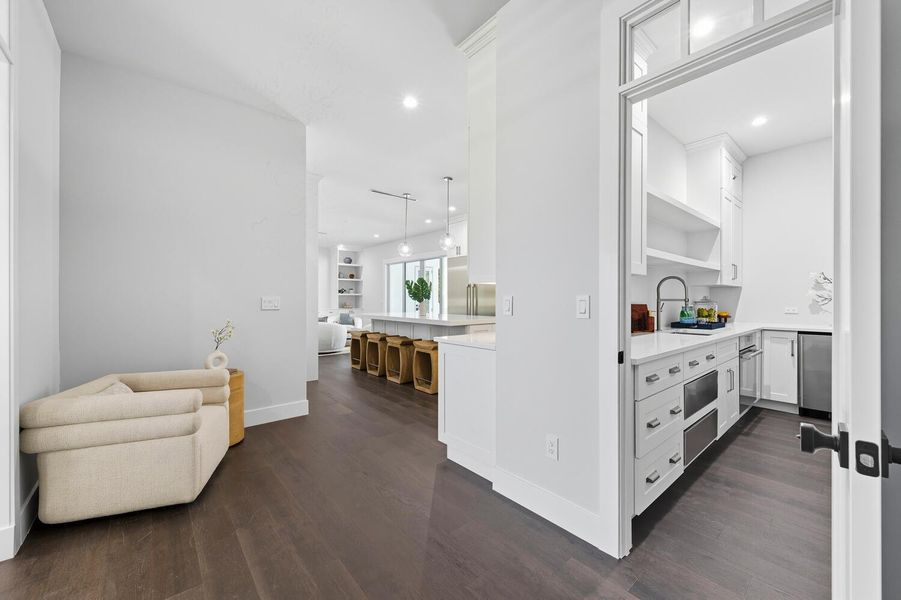 Furnished interior view inside a new home in , Palm Beach Gardens (Image 29).