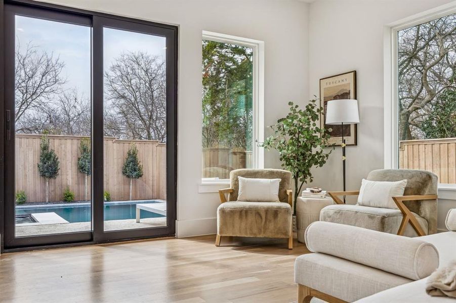 Furnished interior view inside a new home in , Dallas (Image 37).