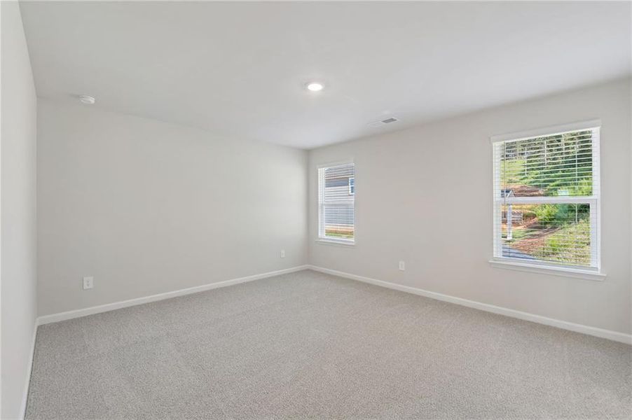 Spacious, unfurnished interior of a new home in Hemingway - Reserve Series, Cumming (Image 41).