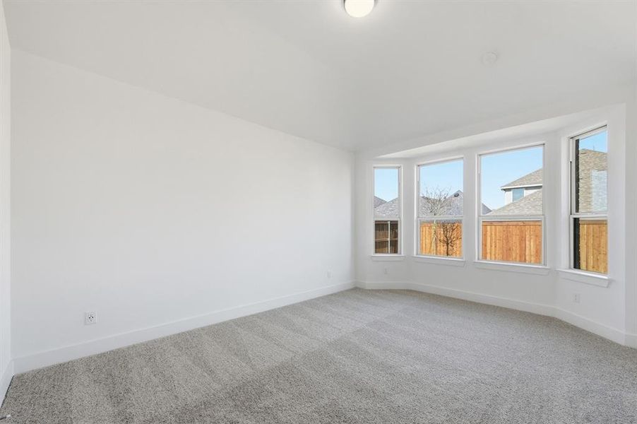 Spacious, unfurnished interior of a new home in Hillstead, Lavon (Image 23).