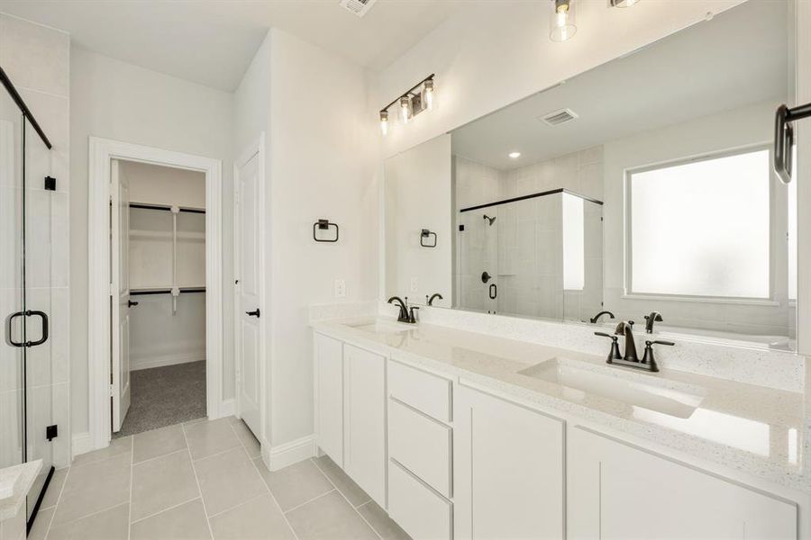 Furnished interior view inside a new home in Painted Tree Woodland District 50, McKinney (Image 7). Furnished interior view inside a new home in Painted Tree Woodland District 50, McKinney (Image 7).