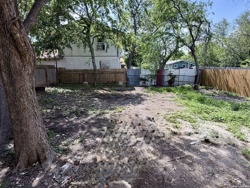 Image 8 of a home in .