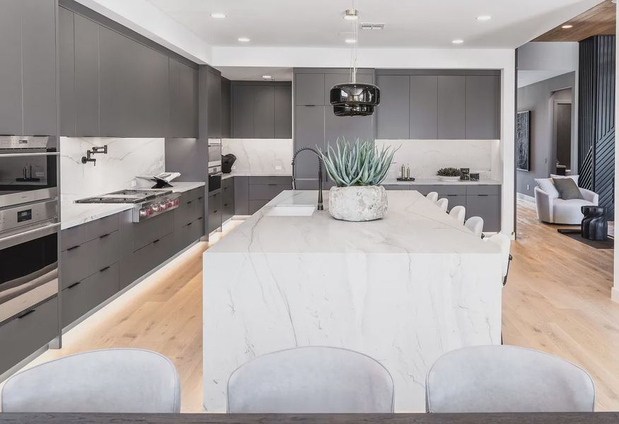 6004 Model Kitchen - 4 of 8