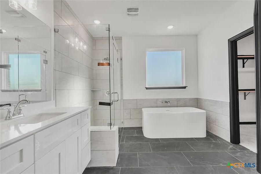 Furnished interior view inside a new home in Heritage Oaks, Killeen (Image 14).