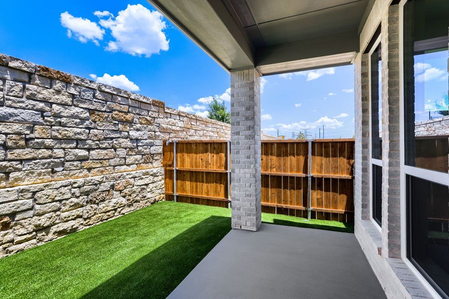 3137 Sir Judge - Patio