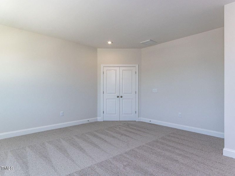 027-1280x960-bonus-room 027-1280x960-bonus-room