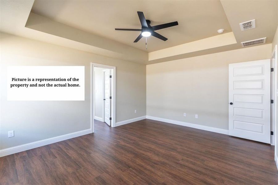 Spacious, unfurnished interior of a new home in , Abilene (Image 11).