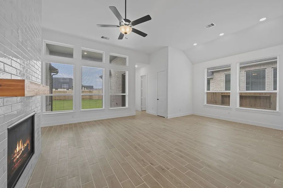 Representative unfurnished interior of a home built from the Summerton by Chesmar Homes in University Heights, Round Rock (Image 20).