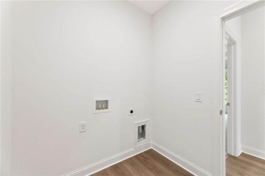 Spacious, unfurnished interior of a new home in Ashbury Commons, Powder Springs (Image 45).