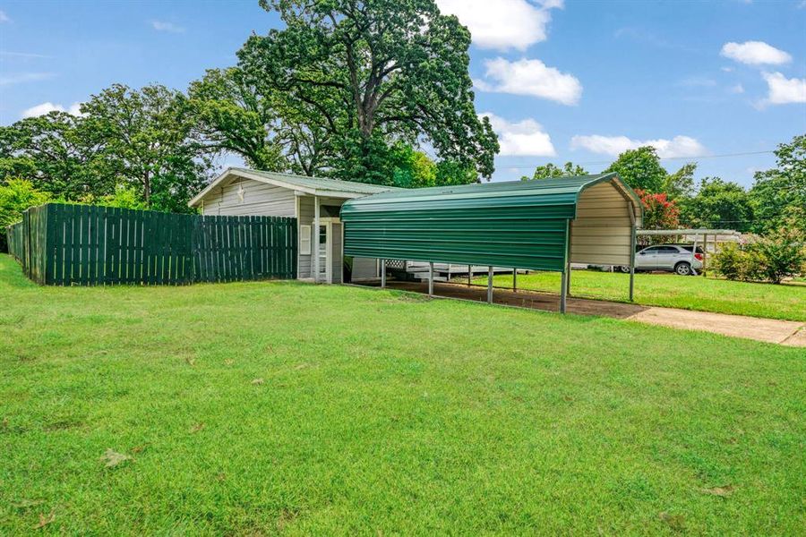 Front exterior of a new home in , Paris, TX, highlighting curb appeal (Image 1). Front exterior of a new home in , Paris, TX, highlighting curb appeal (Image 1).
