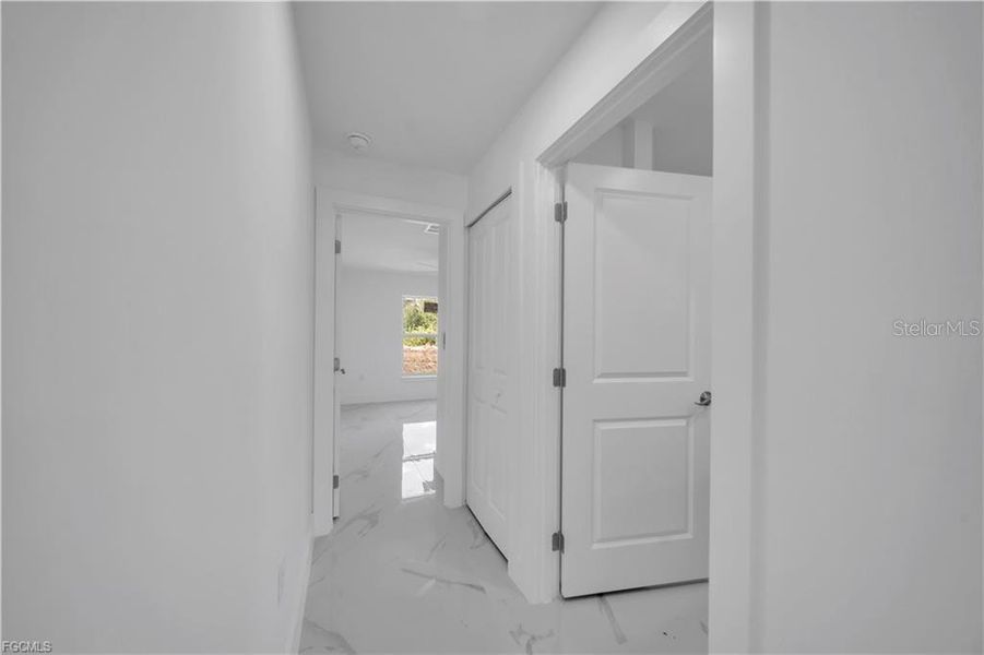 Spacious, unfurnished interior of a new home in , Lehigh Acres (Image 30).