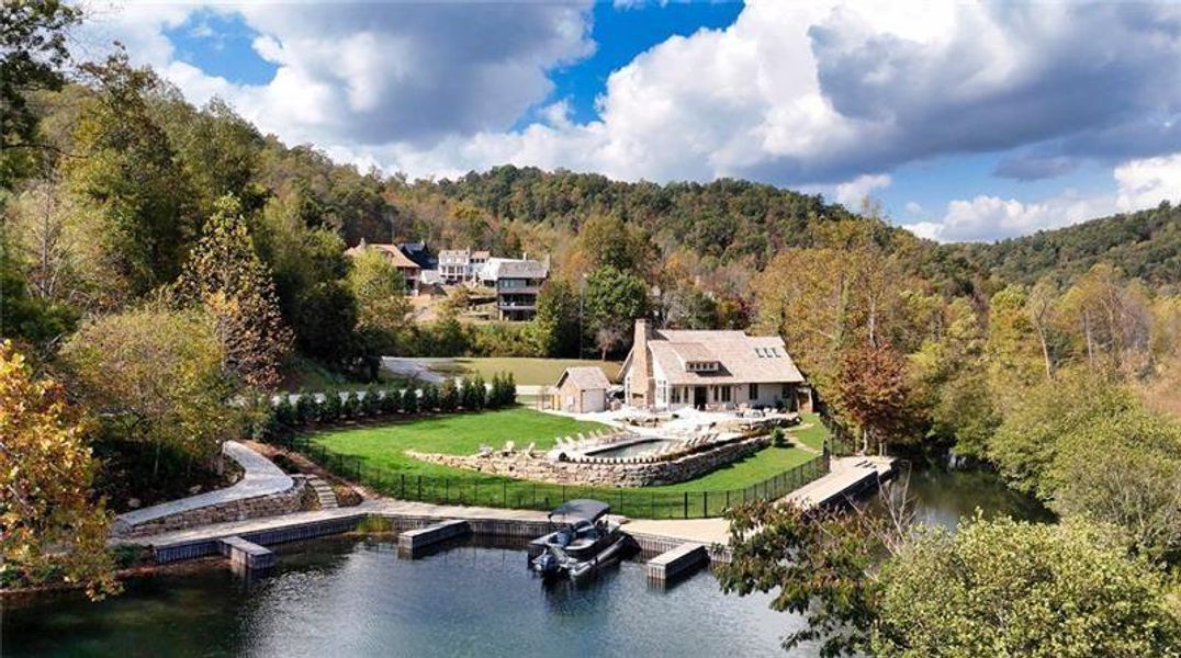 Image 50 of a home in .