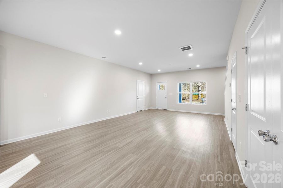 Spacious, unfurnished interior of a new home in , Bessemer City (Image 19).