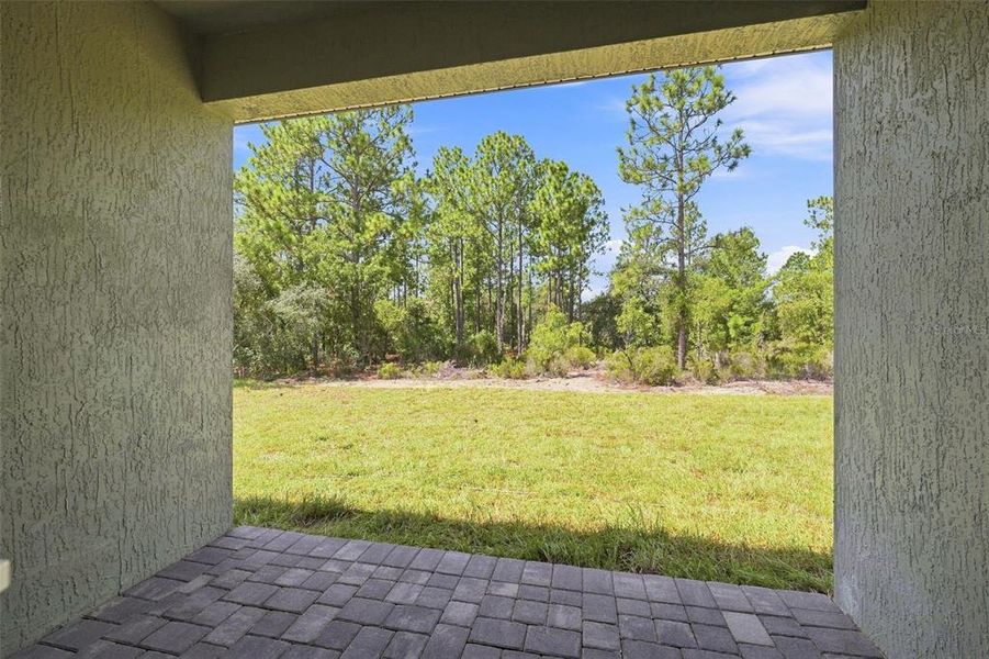 Exterior details and patio area of a home in , Ocala (Image 4). Exterior details and patio area of a home in , Ocala (Image 4).