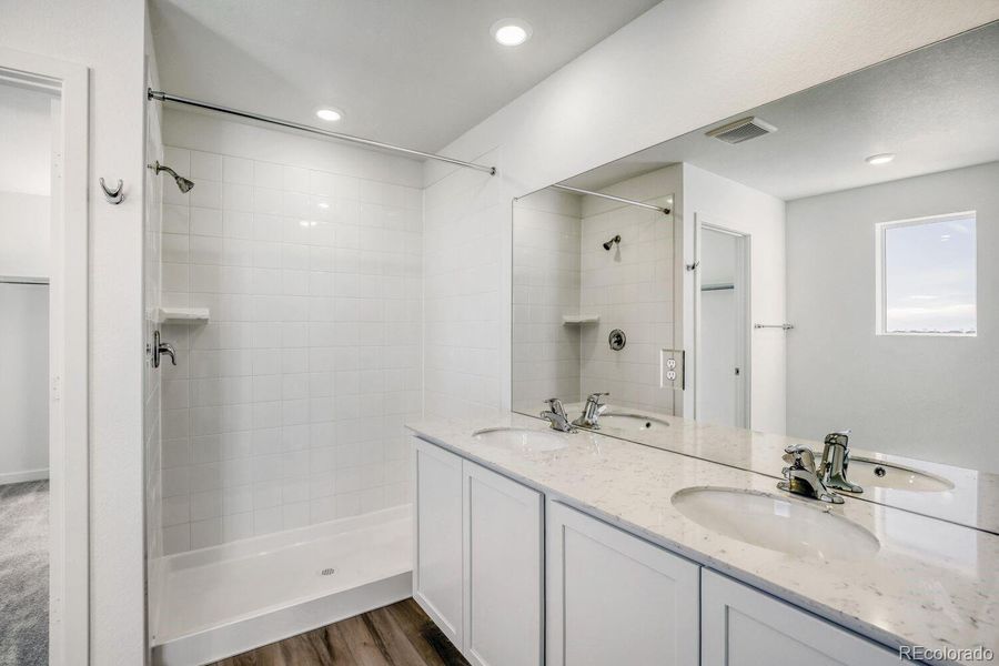 Furnished interior view inside a new home in Ledge Rock, Johnstown (Image 7).