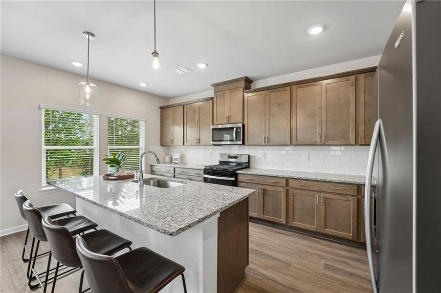 Furnished interior view inside a new home in Ivey Township, Dallas (Image 39).