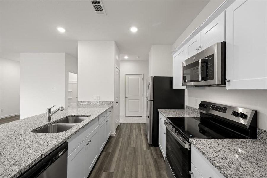 12729 Big Ranch- Kitchen-3