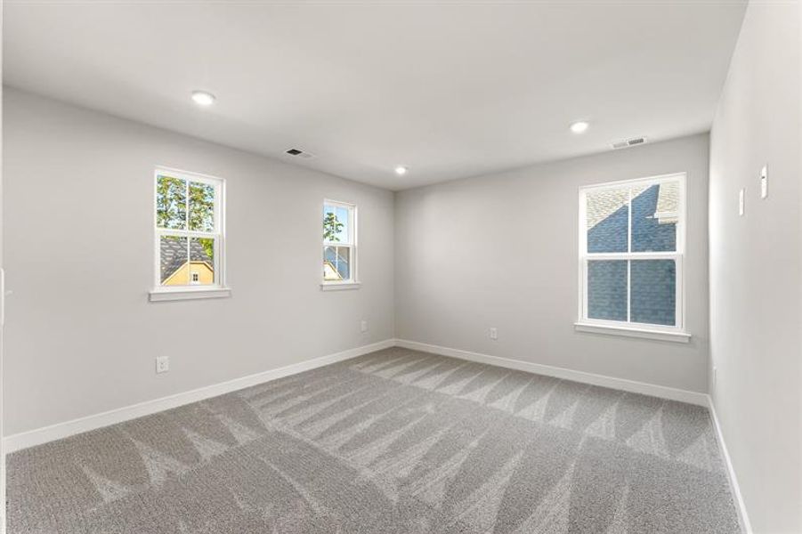 Spacious, unfurnished interior of a new home in Grande Dunes North Village, Myrtle Beach (Image 21). Spacious, unfurnished interior of a new home in Grande Dunes North Village, Myrtle Beach (Image 21).
