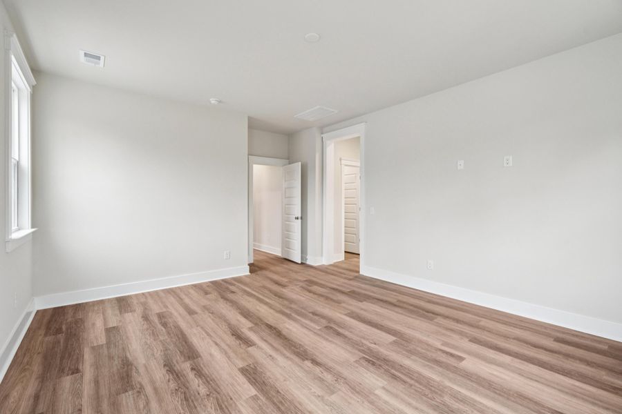 Spacious, unfurnished interior of a new home in Nexton, Summerville (Image 22).