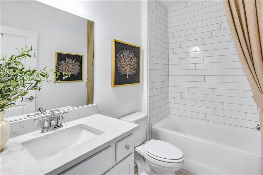 Furnished interior view inside a new home in Sun City Peachtree, Griffin (Image 10).