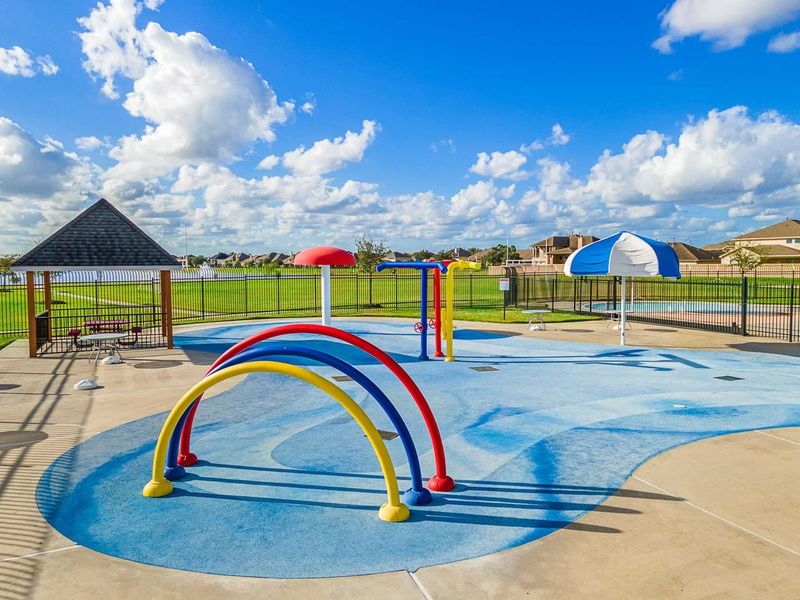 Community amenities in Sierra Vista, Rosharon (Image 34).