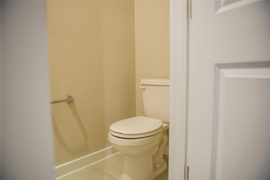 Close-up of interior finishes inside a home in Riverbend at Double Eagle, Cedar Creek (Image 14).